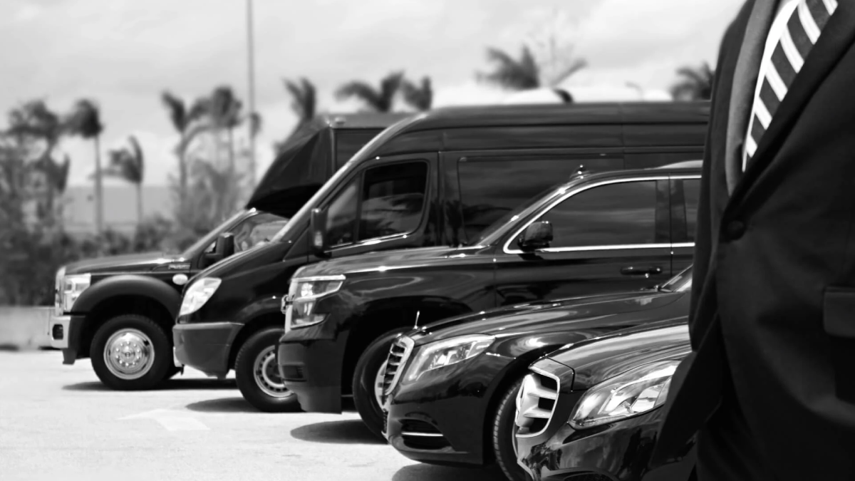 Luxury chauffeur sedan at lifestyle club in Houston TX