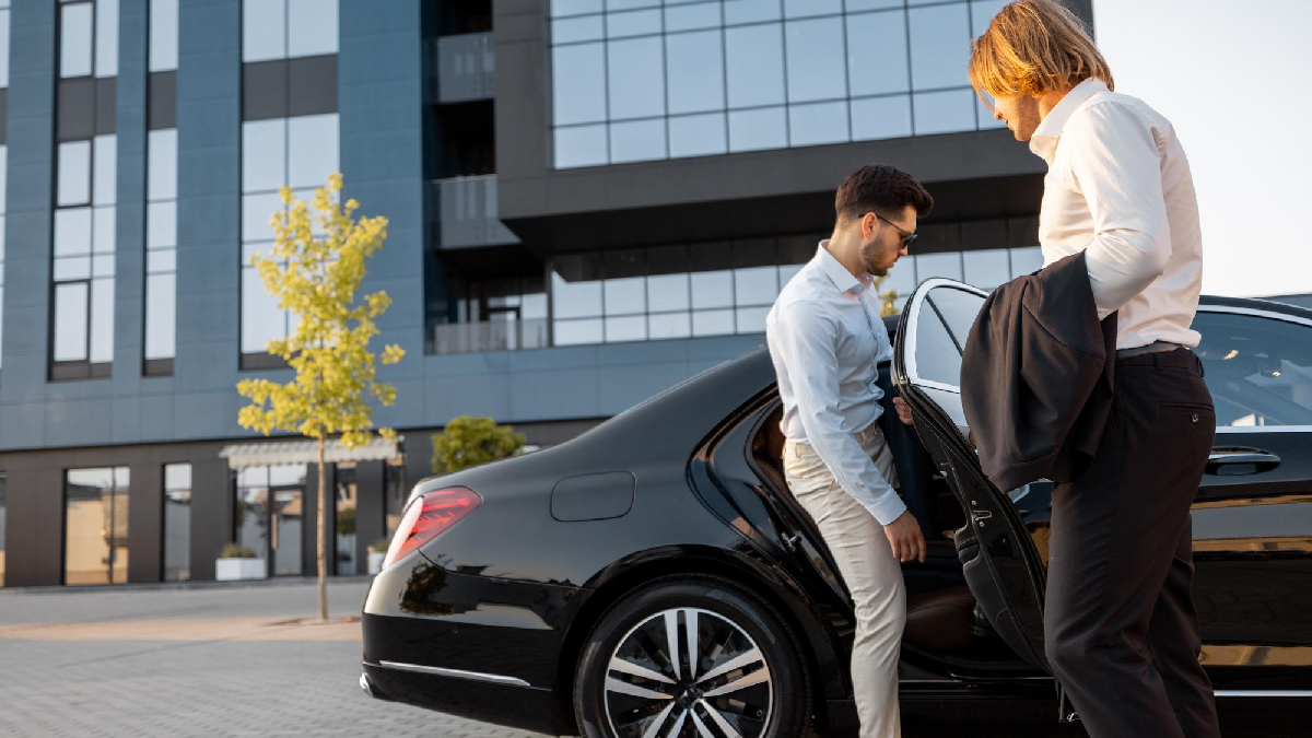 Town Car Service Houston TX – Luxury Ground Transportation for Every Occasion